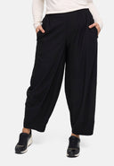 'Livia' Housut – Leveä istuvuus, selkeä muotoilu, & jousto